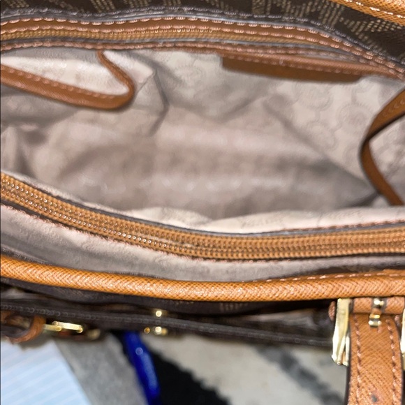 Micheal Kor’s Jet Set Brown Monogram Tote Bag with Matching Wallet 16”W x 13”H 🌸 - Picture 9 of 16